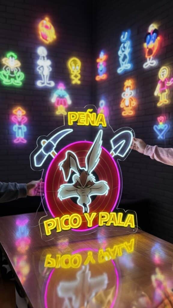 Pico y Pala — enseigne néon personnalisée