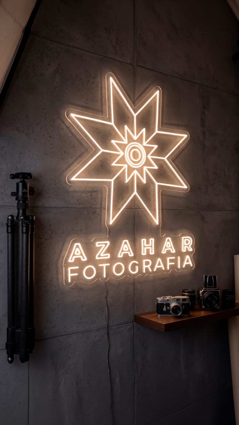 Enseigne néon LED pour « Azahar Fotografía », fabriquée par Space Neon.
